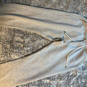 American Eagle Gray Jogger Sweatpants